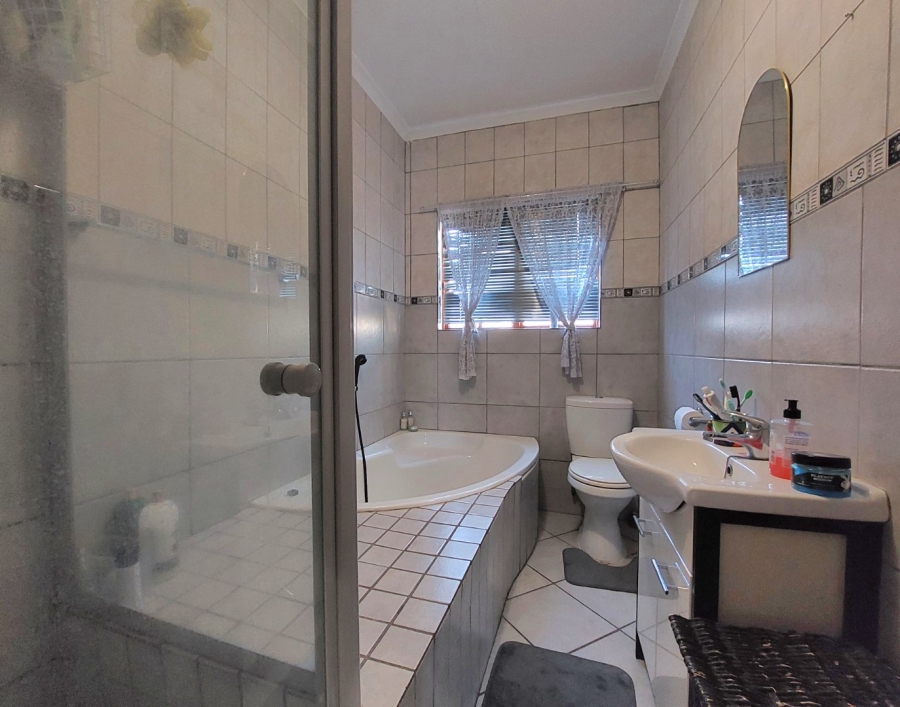 3 Bedroom Property for Sale in Brits North West